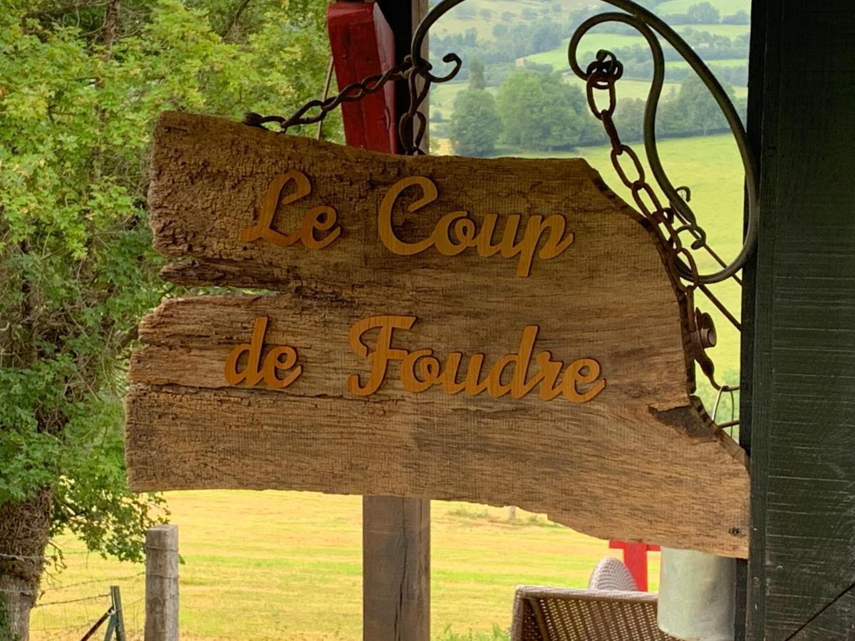 Vimoutiers Gite Insolite "Le Coup De Foudre" Sa Vue Panoramique מראה חיצוני תמונה